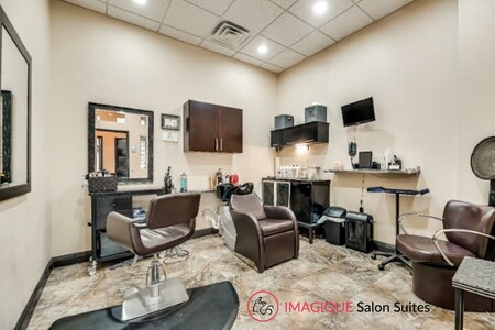A small salon space with a well-executed floor plan.