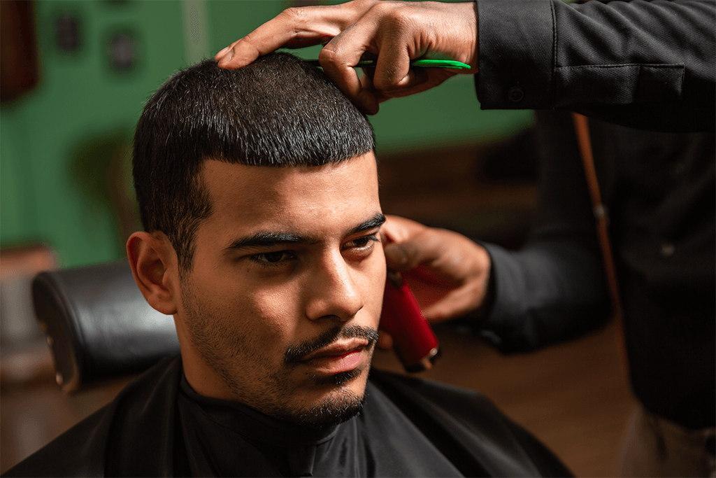 Trendy hairstyle tips for men with thin hair